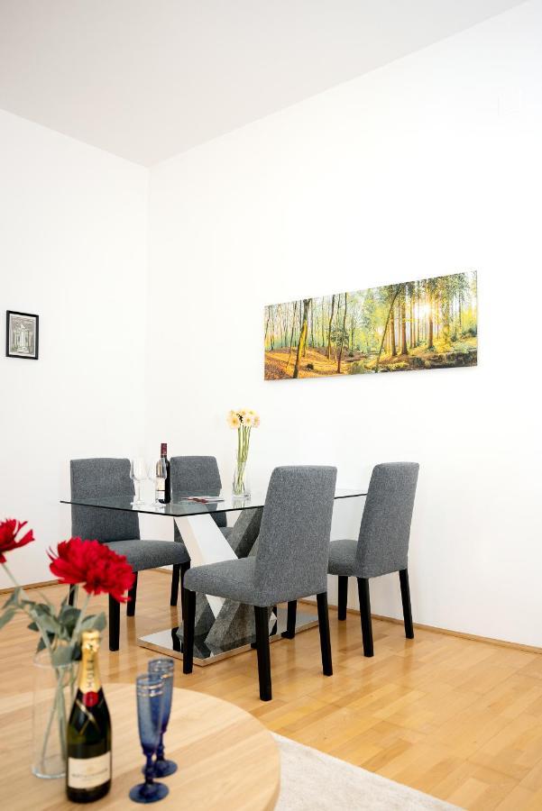 Premium 80 M2 Apartment - Free Parking Βιέννη Εξωτερικό φωτογραφία