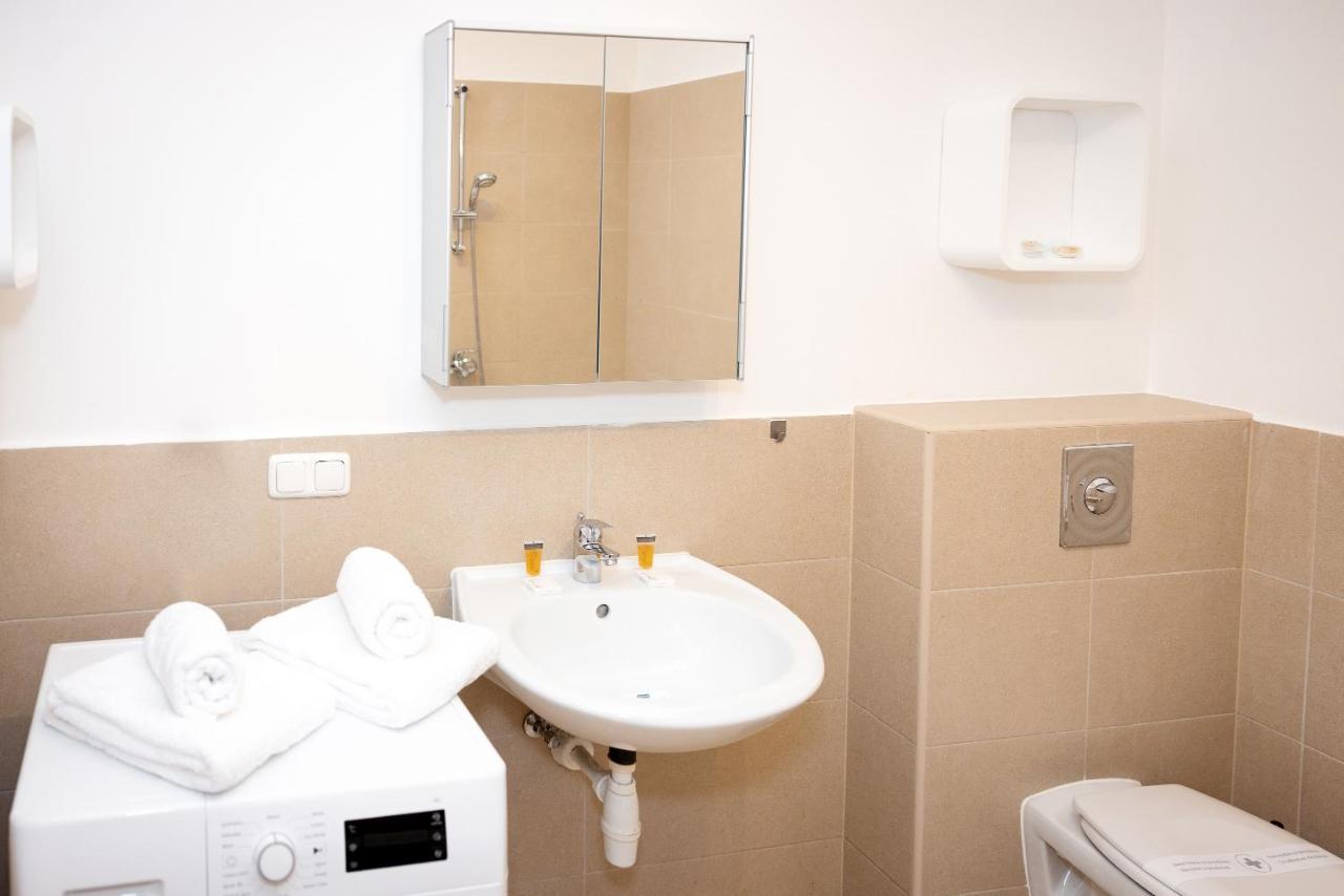 Premium 80 M2 Apartment - Free Parking Βιέννη Εξωτερικό φωτογραφία